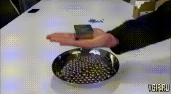 https://img.izismile.com/img/img15/20250510/gifs/daily_gifdump_4999_58.gif