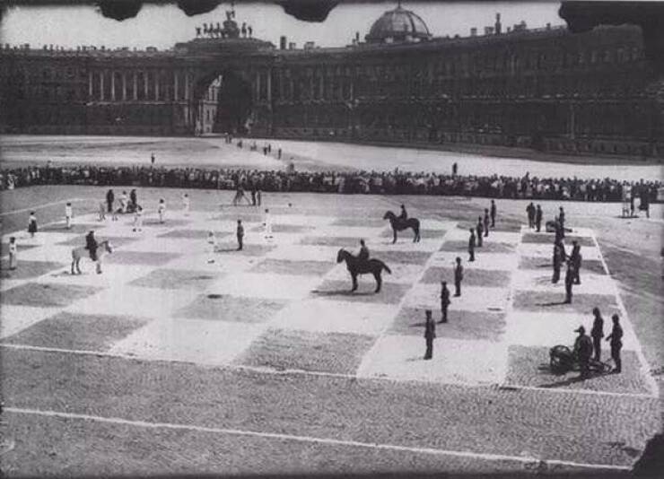 Fascinating Pics That Tell A Story