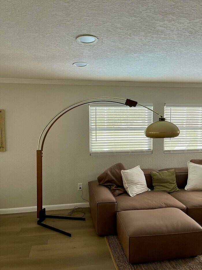 Timeless Mid-Century Pieces That Still Feel Fresh Timeless Mid-Century Pieces That Still Feel Fresh