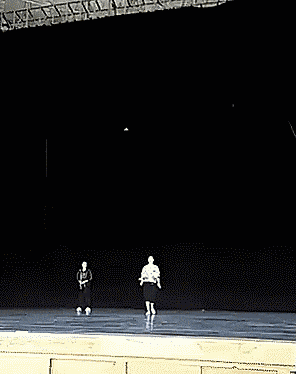 https://img.izismile.com/img/img15/20250516/gifs/daily_gifdump_5004_28.gif
