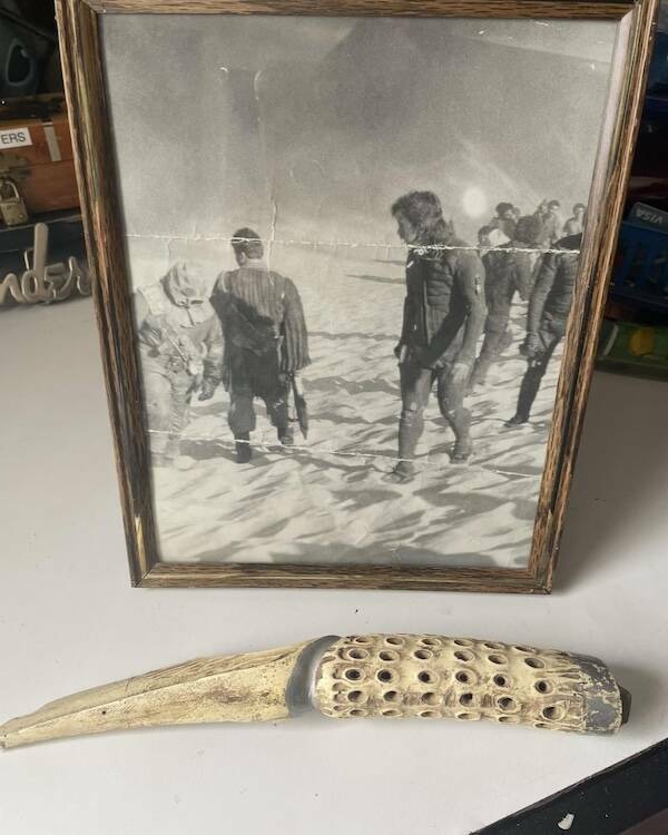 Retro Vibes, Modern Cringe