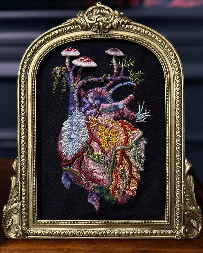 Embroidery Artists Show Off Their Stunning Creations Embroidery Artists Show Off Their Stunning Creations