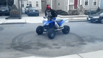 https://img.izismile.com/img/img15/20250524/gifs/daily_gifdump_5010_07.gif