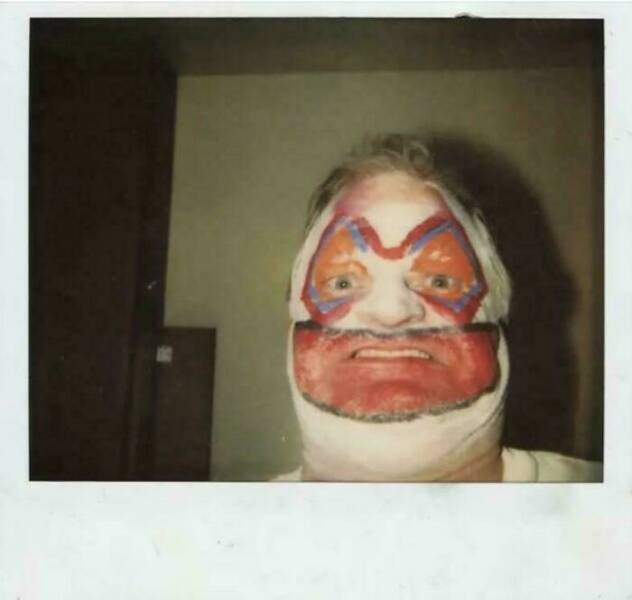 Fascinating Photos People Accidentally Stumbled Upon