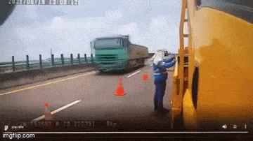 Daily Gifdump Daily Gifdump