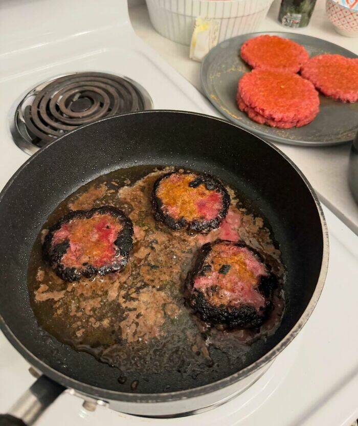 Cooking Disasters So Bad, Theyre Almost Impressive