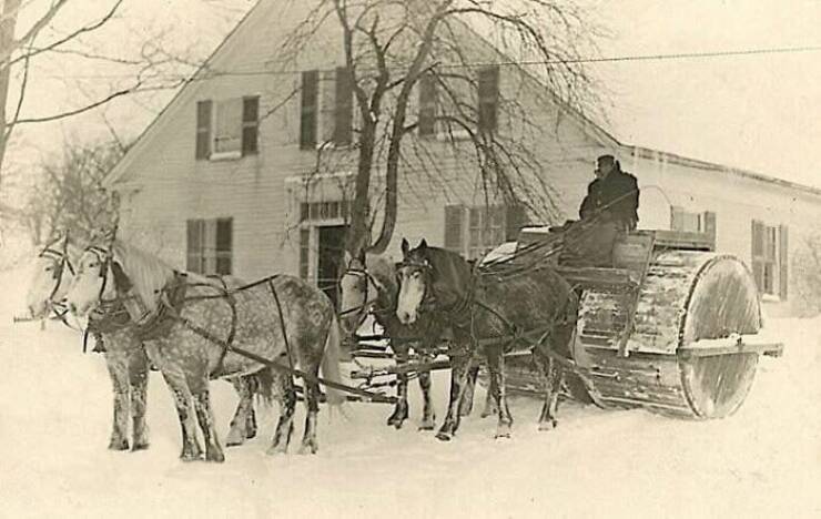 Unforgettable Haunting Antique Historical Photographs