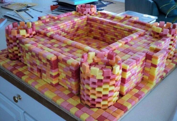 Playing With Your Food Has Never Looked So Entertaining Playing With Your Food Has Never Looked So Entertaining