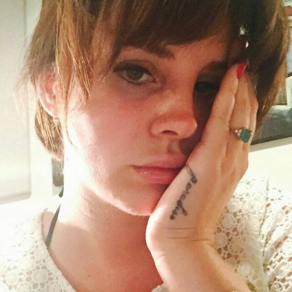 Vintage Celeb Posts from the Early Days of Instagram