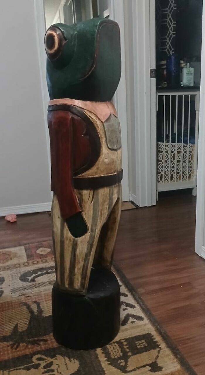 Secondhand Treasures Too Strange To Ignore Secondhand Treasures Too Strange To Ignore