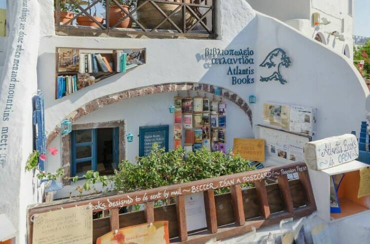 The World’s Most Magical Libraries And Bookstores