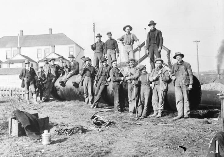 Hard Work, Honest Faces: Vintage Photos from America’s Job Sites