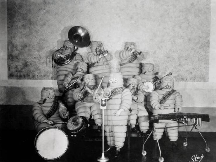 Fascinating Pics That Tell A Story