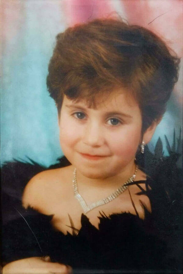 Awkward Throwbacks That Time Forgot (But We Didn’t)