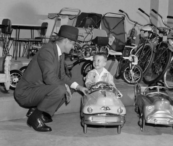 Rare Historical Photos That Might Change How You See The Past