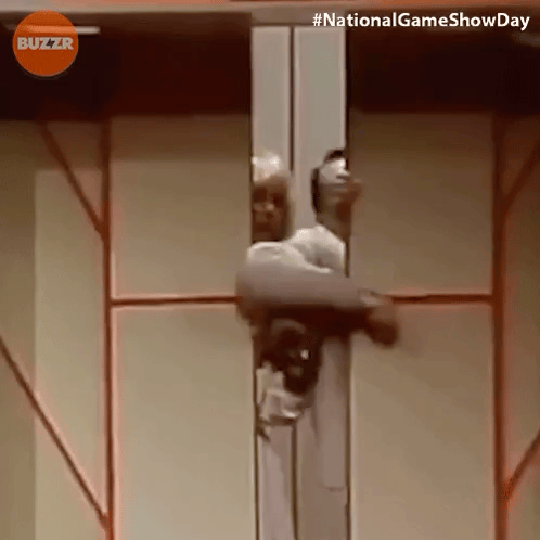 Things You Should Absolutely Not Say In Elevators