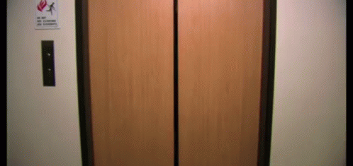 Things You Should Absolutely Not Say In Elevators
