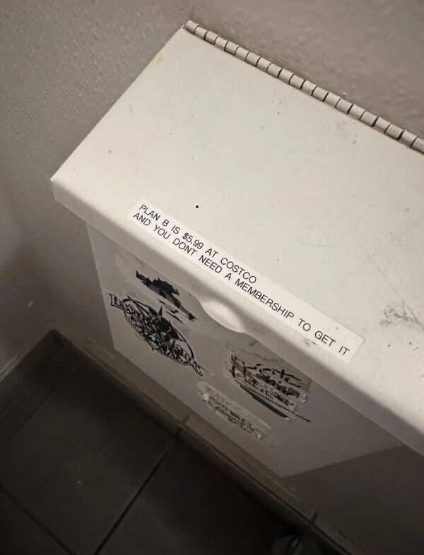 Hilarious Signs That Made Our Day