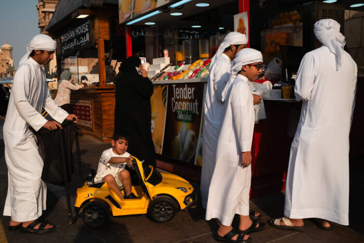 Raw And Real: Street Photography That Speaks Without Words