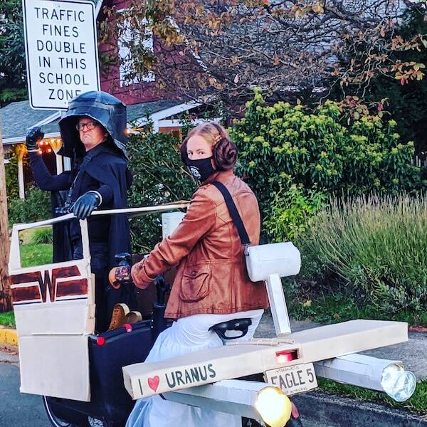 Cosplayers Celebrate the Return of Spaceballs in Style