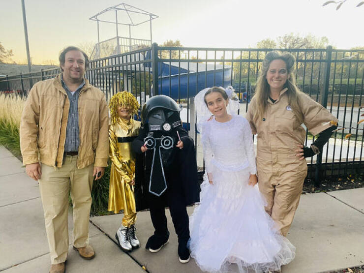 Cosplayers Celebrate the Return of Spaceballs in Style