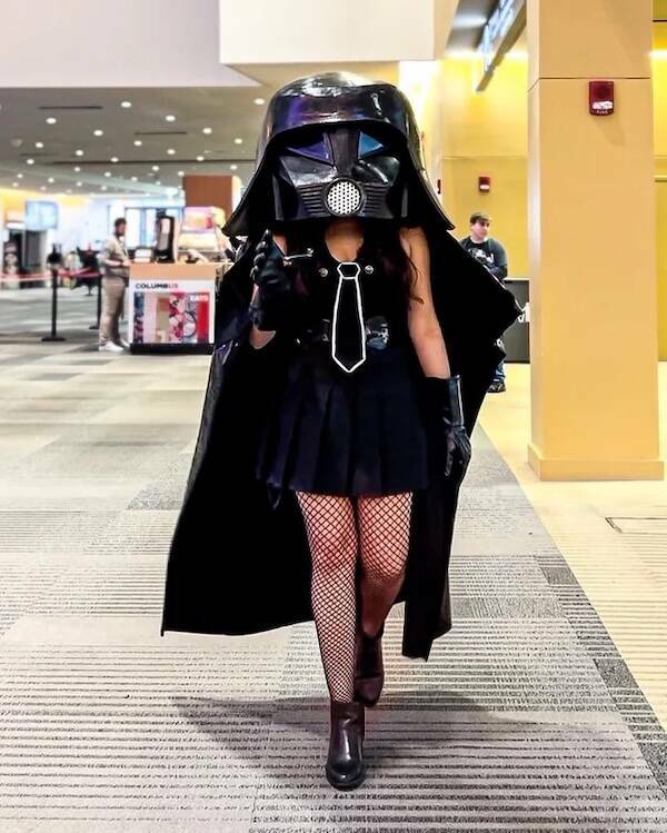 Cosplayers Celebrate the Return of Spaceballs in Style