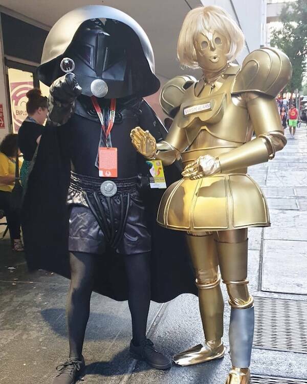 Cosplayers Celebrate the Return of Spaceballs in Style