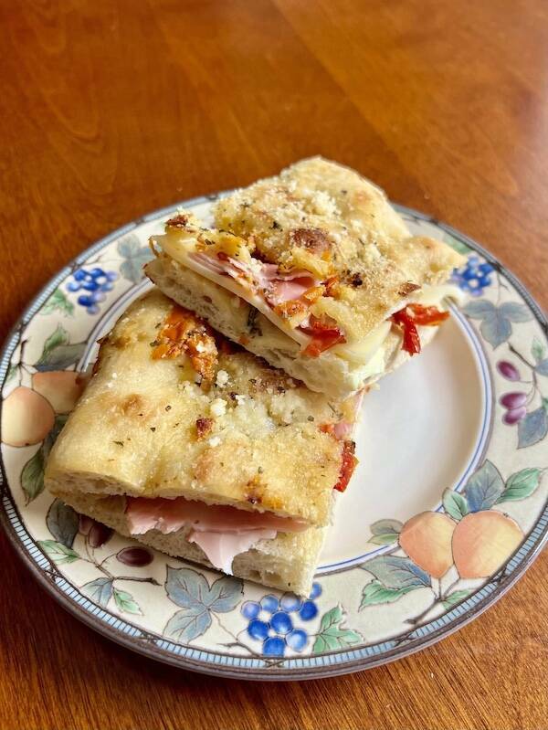 Deliciously Photogenic Dishes That’ll Make You Hungry Deliciously Photogenic Dishes That’ll Make You Hungry