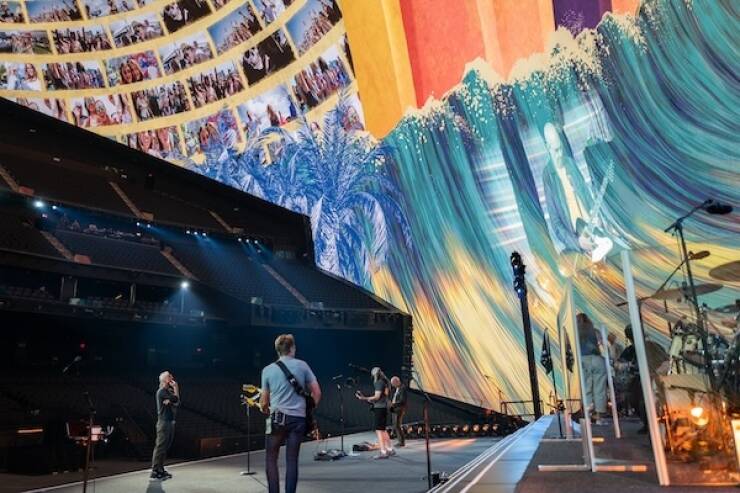 Kenny Chesney Lights Up the Vegas Sphere with Jaw-Dropping Visuals