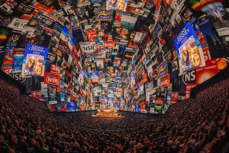 Kenny Chesney Lights Up the Vegas Sphere with Jaw-Dropping Visuals