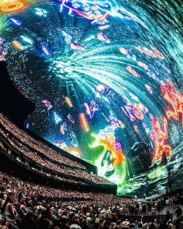 Kenny Chesney Lights Up the Vegas Sphere with Jaw-Dropping Visuals