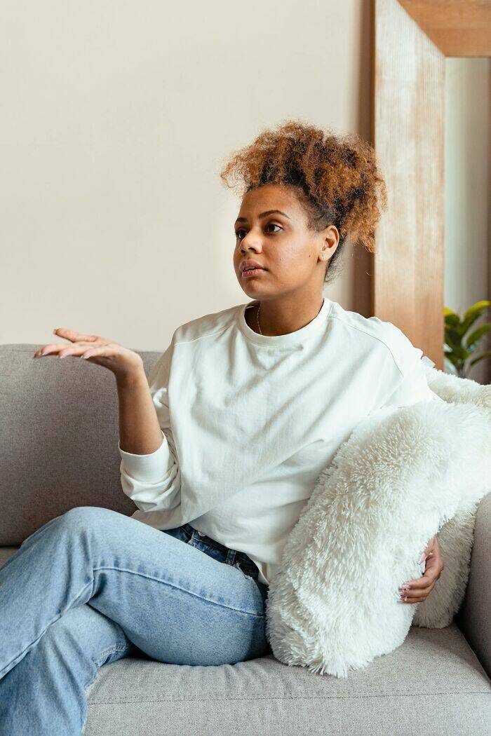 Guys Reveal Quiet Red Flags Women Don’t Even Know They’re Giving Off