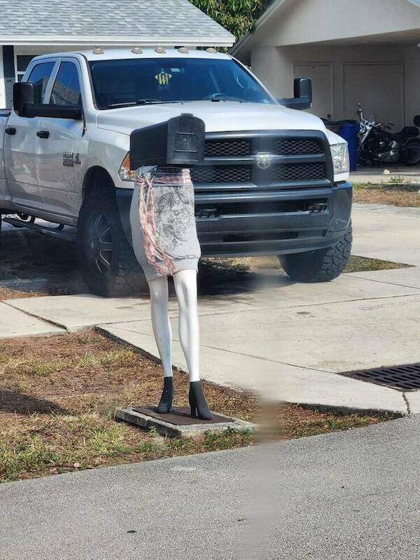 DIY Solutions So Bad They’re Brilliant DIY Solutions So Bad They’re Brilliant