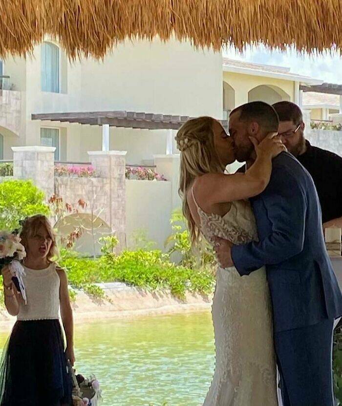 The Web Is Still Weird—and Hilarious