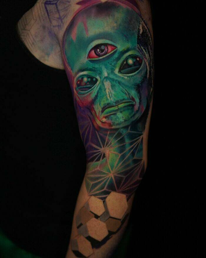 Optical Illusion Ink That Defies Reality