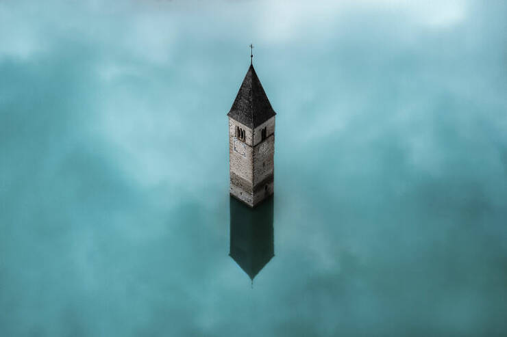 Aerial Masterpieces from the 2025 Photo Awards