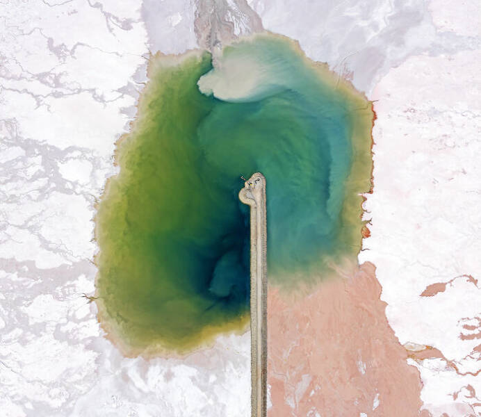 Aerial Masterpieces from the 2025 Photo Awards