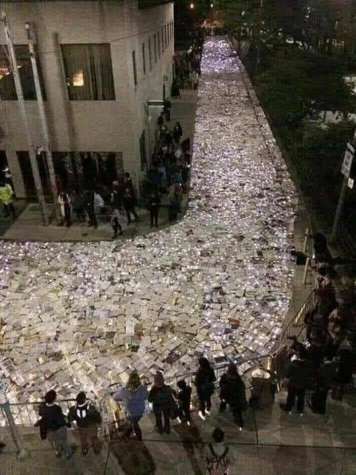 Feel-Good Finds from Around the World