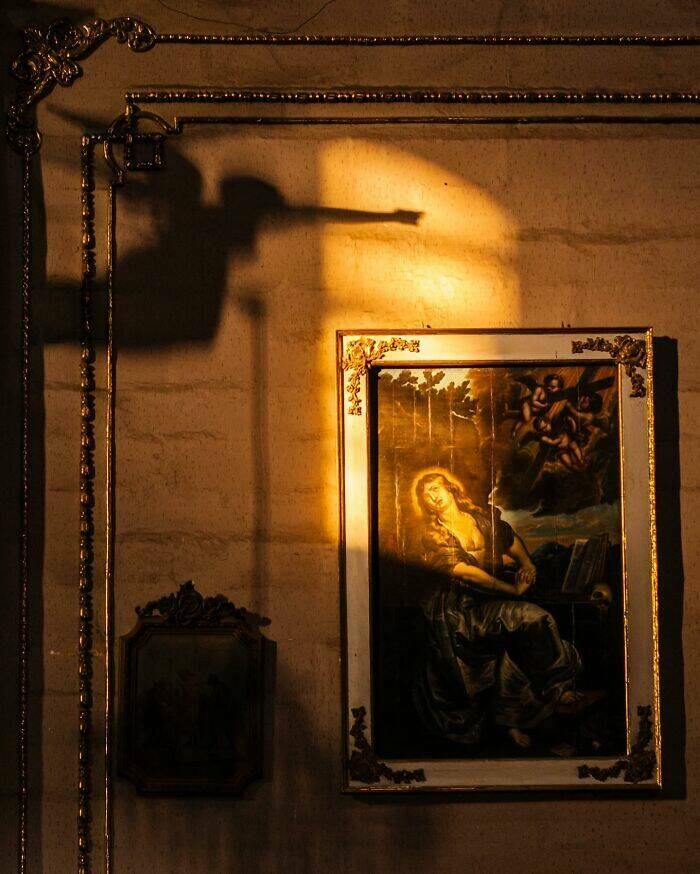 Silent Stories of the Streets Around The World