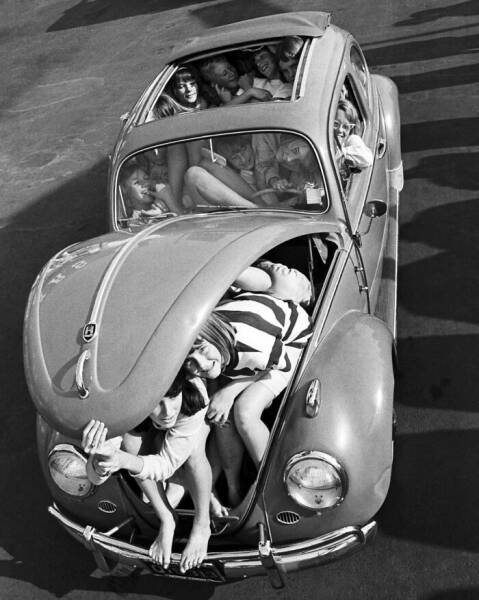 Timeless Photos with Stories That Echo Through History