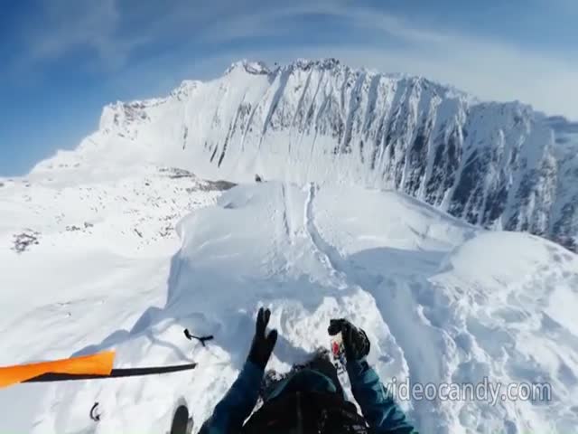 This Incredible Snowboarder Going Down a Very Long Slope