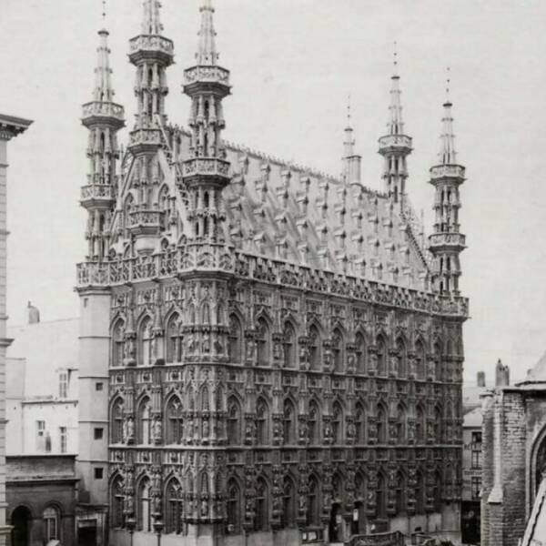 Timeless Beauty: Architecture That Echoes the Past