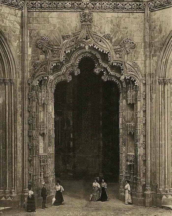 Timeless Beauty: Architecture That Echoes the Past