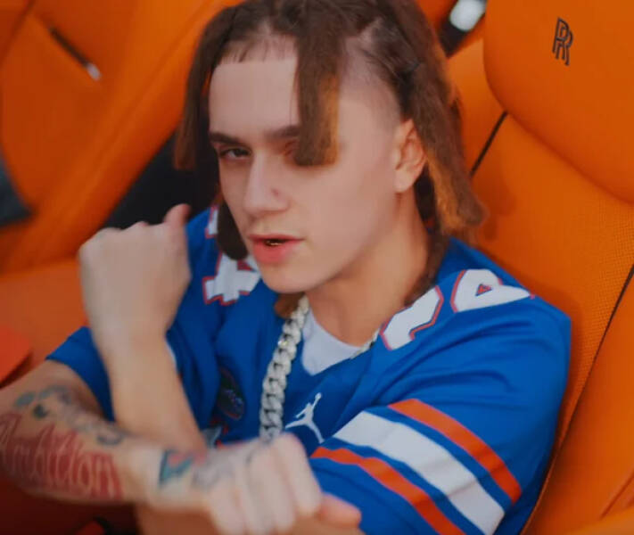 Wild Haircuts That Defy All Logic