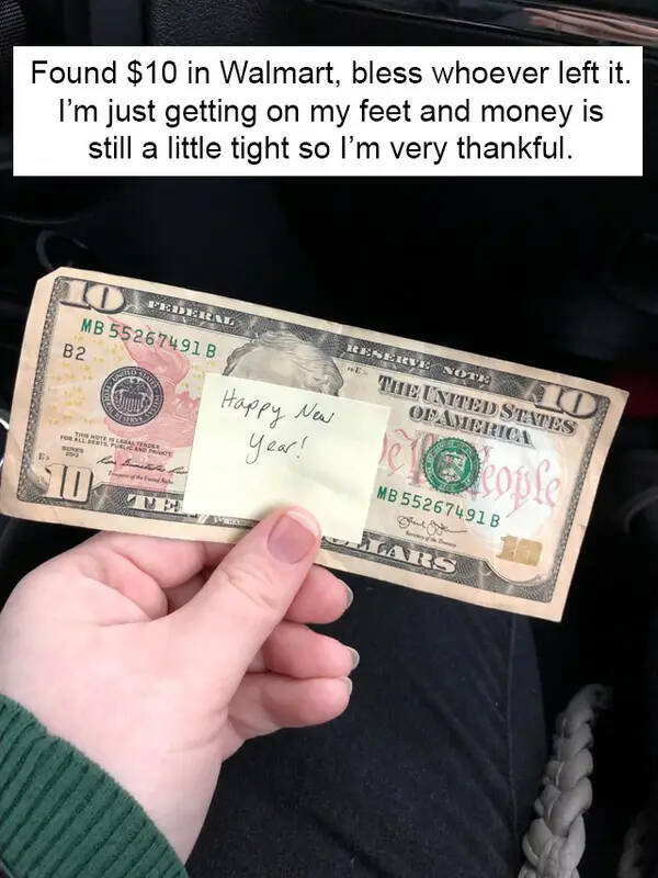 Kindness from Strangers That’ll Warm Your Soul