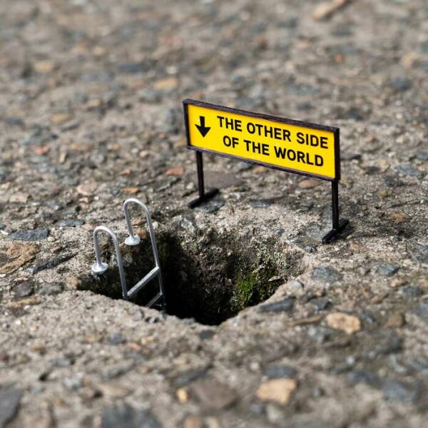 Street Art, Shrunken and Hilarious