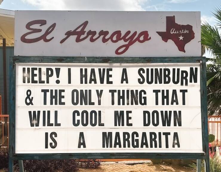 Hilarious El Arroyo Signs That Always Hit the Spot