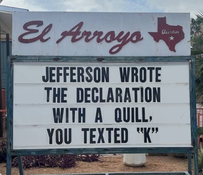 Hilarious El Arroyo Signs That Always Hit the Spot