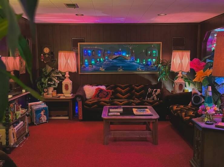 Maximalist Rooms That Exploded With Color (In the Best Way)