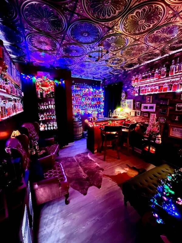 Maximalist Rooms That Exploded With Color (In the Best Way)